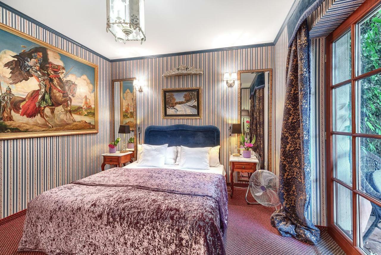 Dwor Giemzow Hotel - Autostrada A1 Лодзь Экстерьер фото
